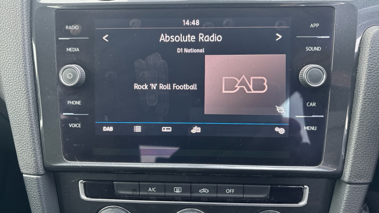 Volkswagen Golf 1.0 TSI 110 SE 5dr Petrol Hatchback